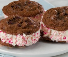 Double Chocolate & Peppermint Ice Cream Sandwich Cookies